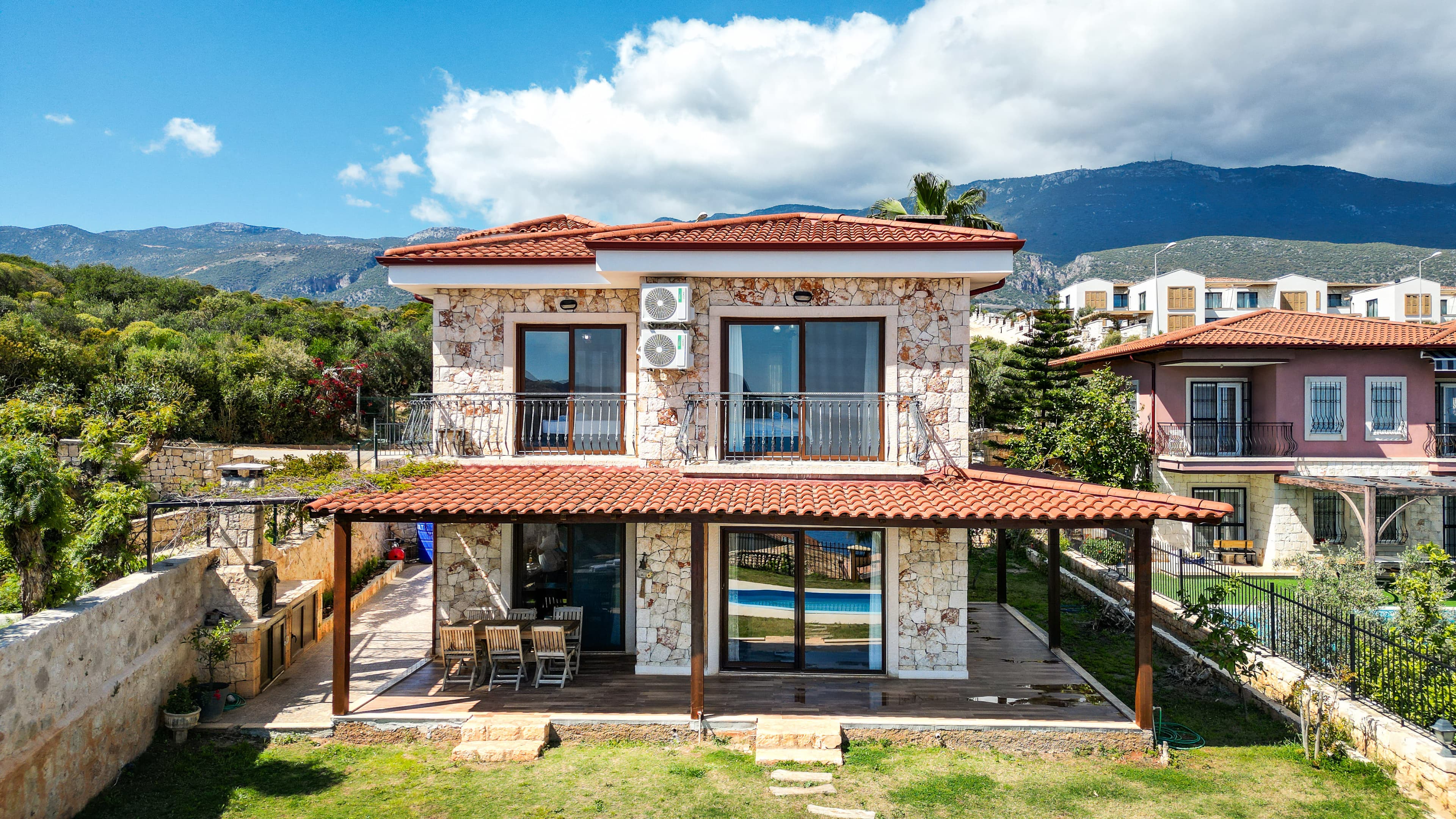 Villa Meiza - 1