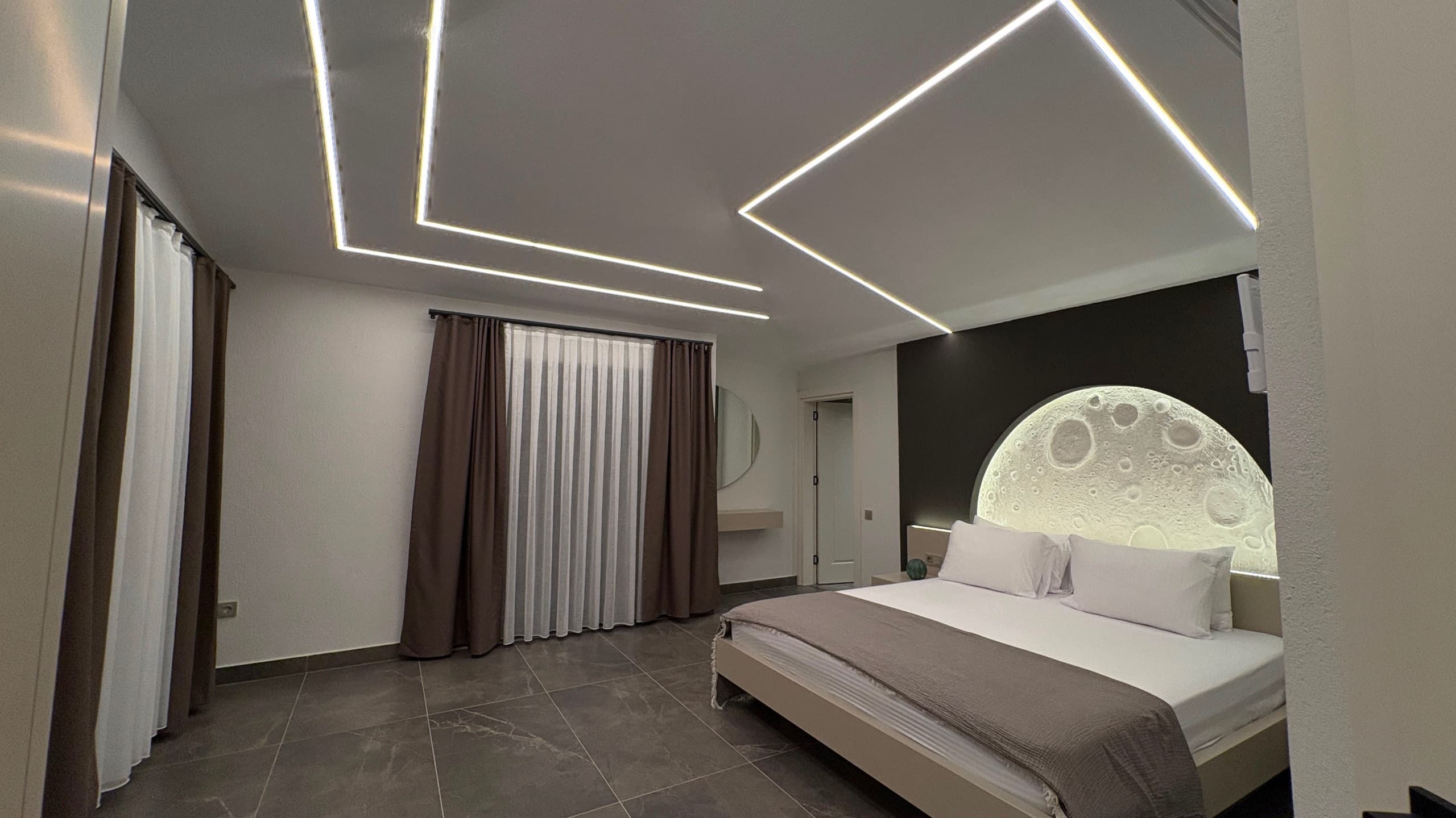Kaş Kalkanda Yepyeni Kaktüs Konsepli Jakuzili Villa - 2